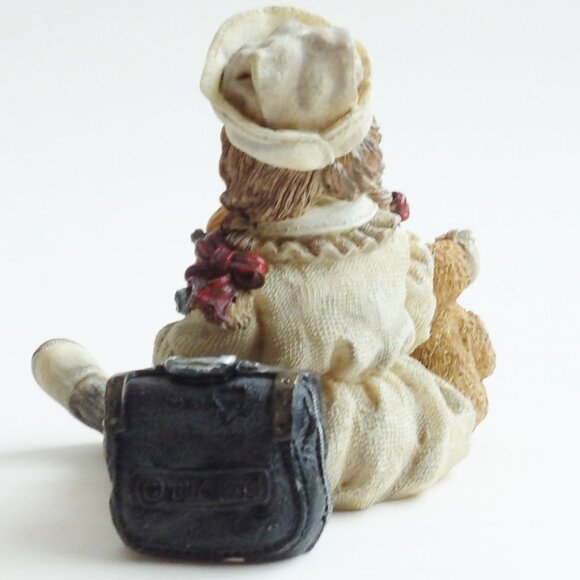 Yesterdays Child 1995 Katherine Amanda & Edmund Kind Hearts Nurse Figurine #3505 - Picture 5 of 10